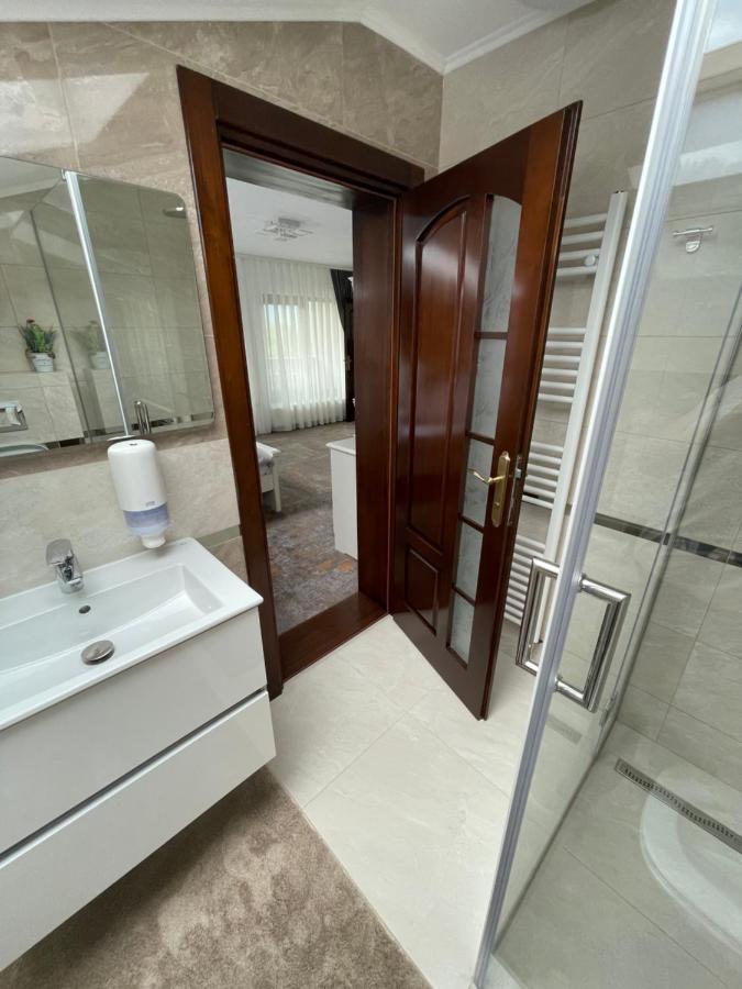 Pensiunea Alexolar New One Arada Extérieur photo