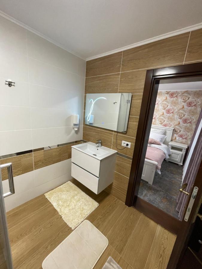 Pensiunea Alexolar New One Arada Extérieur photo